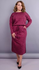 Robe originale pour les dames sinueuses. Bordeaux.485137863 485137863 photo